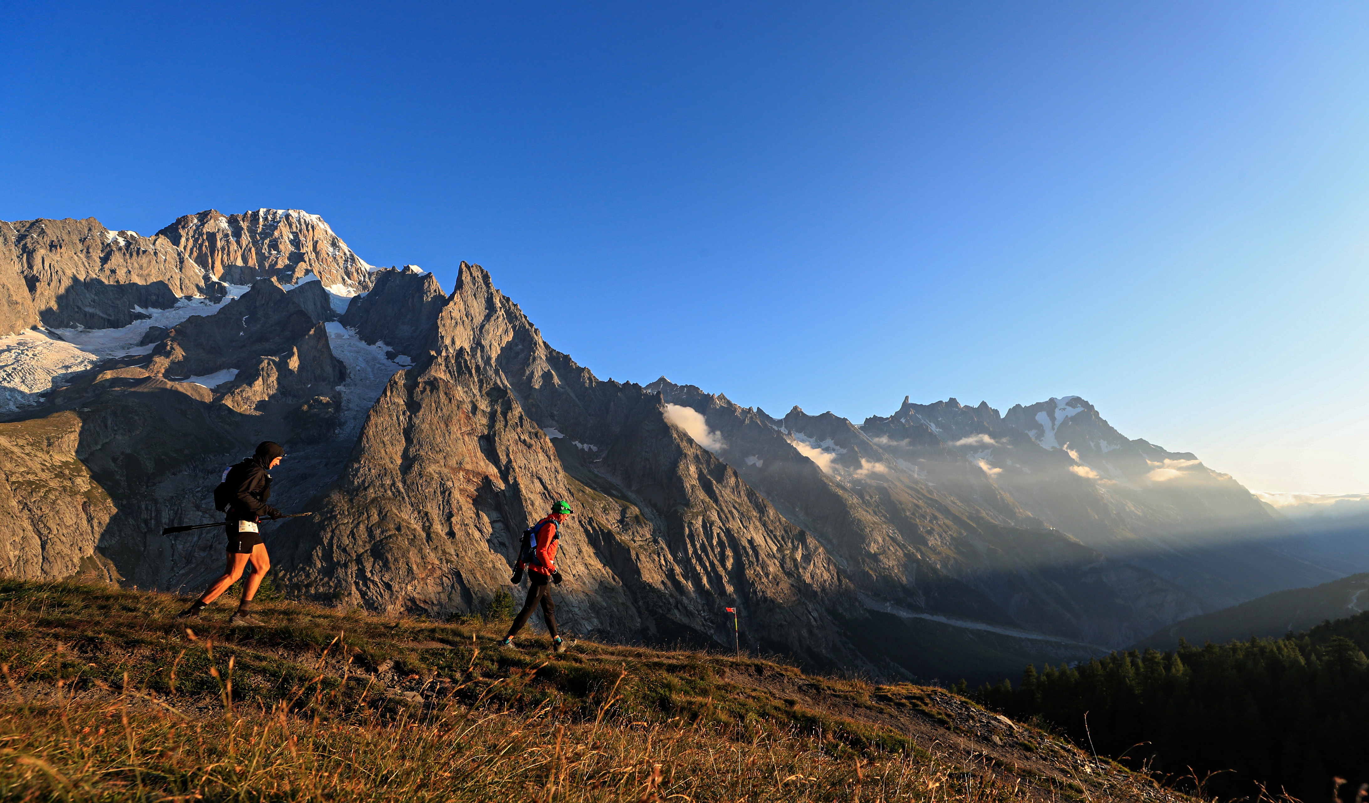 utmb-mont-blanc-cursa-tuturor-superlativelor